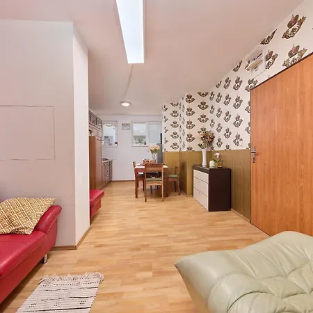 Sweet Apartment